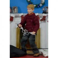 NECA Home Alone Kevin Retro Action Figure 8-Inch